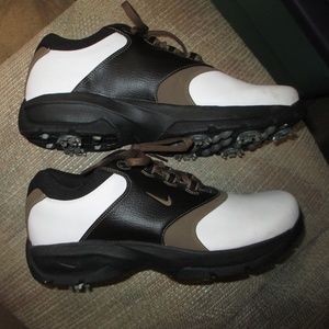 NIKE GOLF SHOES SIZE 8.5 MEN'S SADDLE SP-3